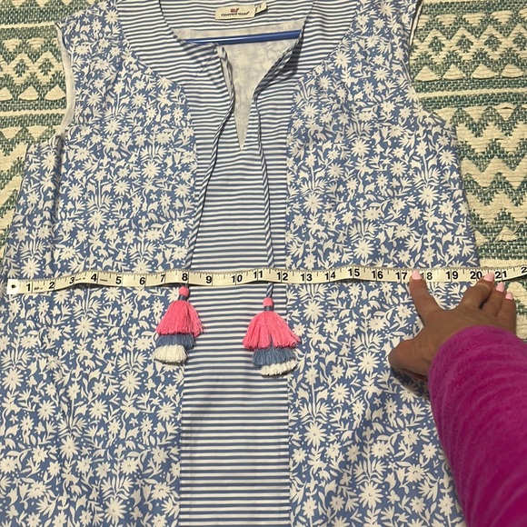 Vineyard Vines dress - Picture 8 of 9